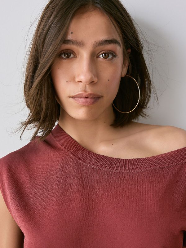 Red Rust Asymmetric Off Shoulder 100% Cotton Knitted Top - Image 4
