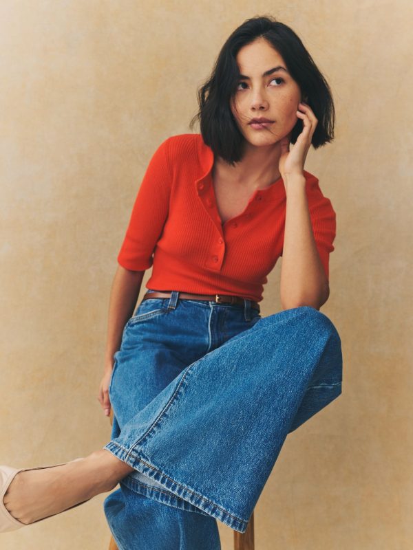 Red Button Up Crew Neck Short Sleeve Top With Linen - Image 3